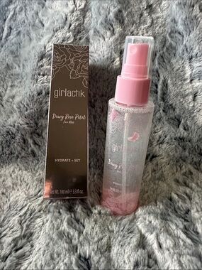 NIB - Girlactik Dewy Rose Petal Face Mist